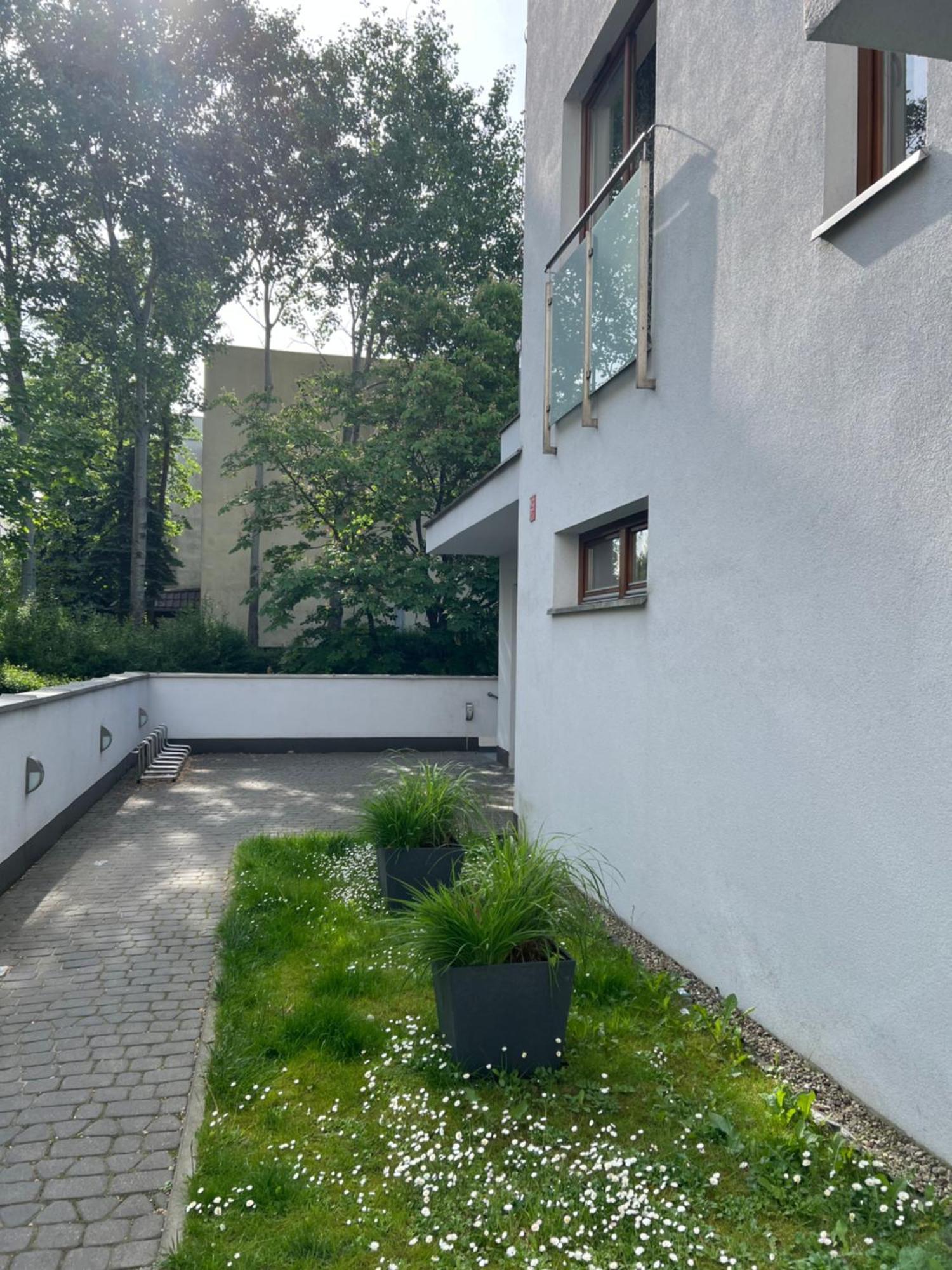 Apartamento Apartament Wiktoria Wilanow Varsovia Exterior foto